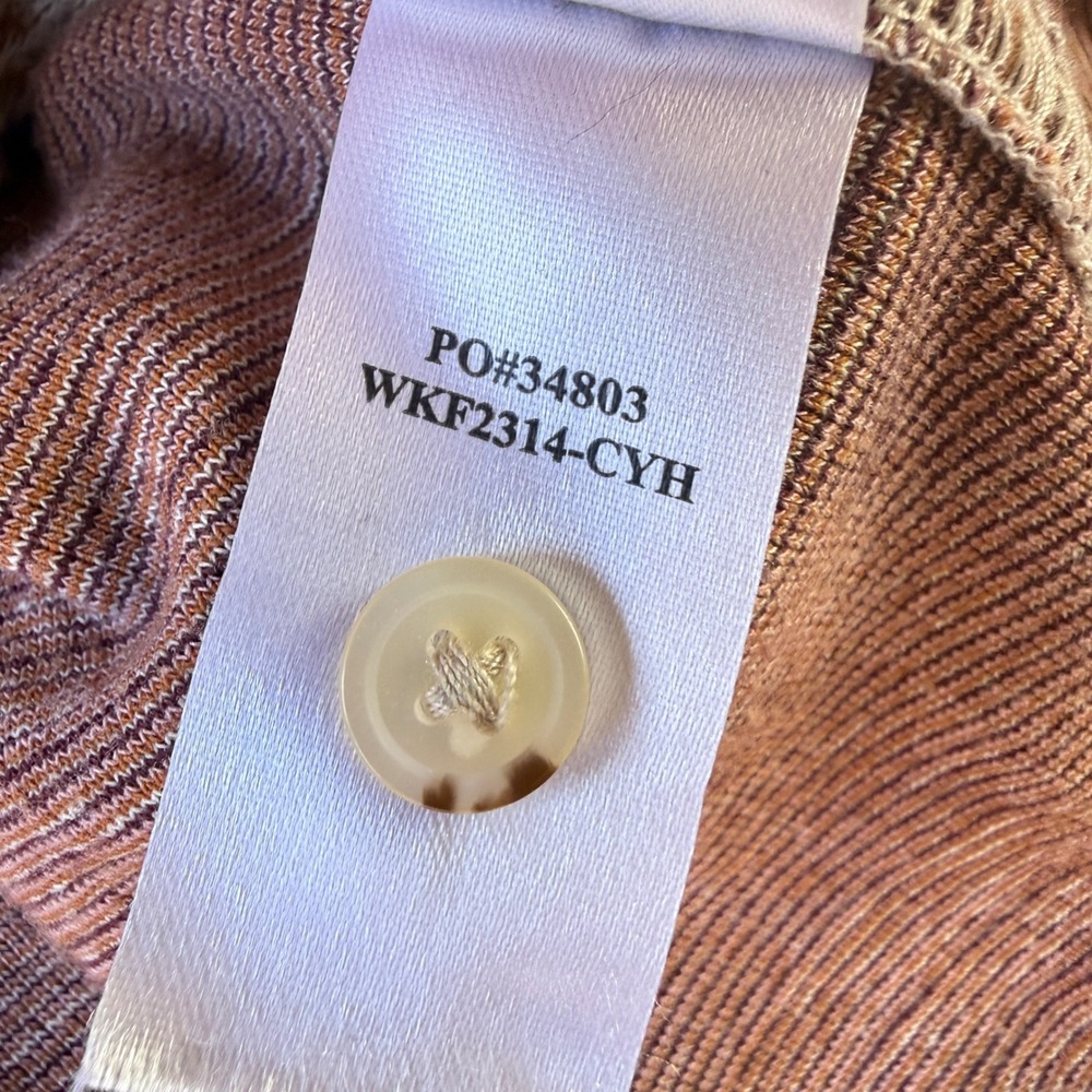 Faherty Legend Sweater Shirt Womens S Cranberry Haze Plaid Knit Excellent - Picture 8 of 9
